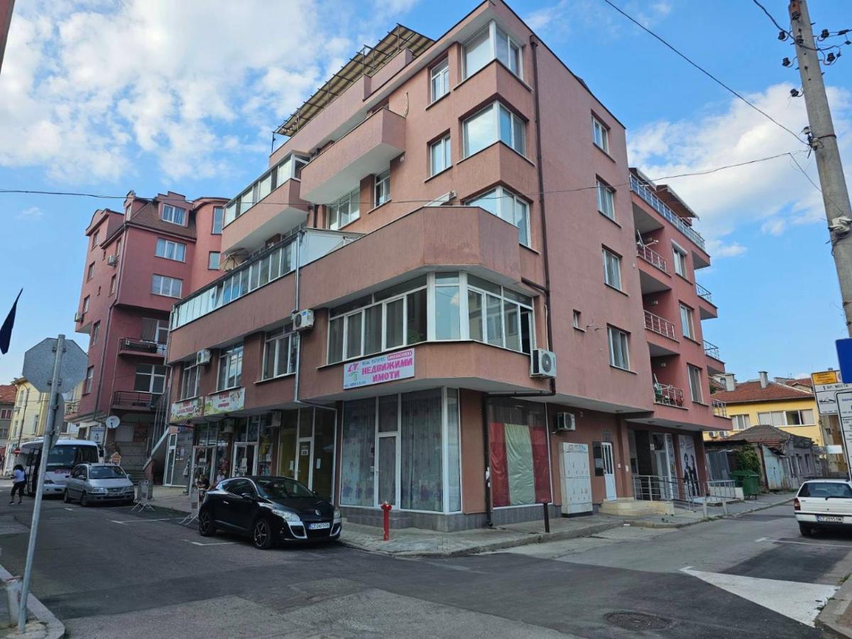 Studio Mirage Kazanlak Exterior photo